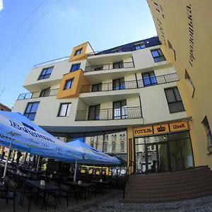 https://hotel-cisar.hotelslviv.net